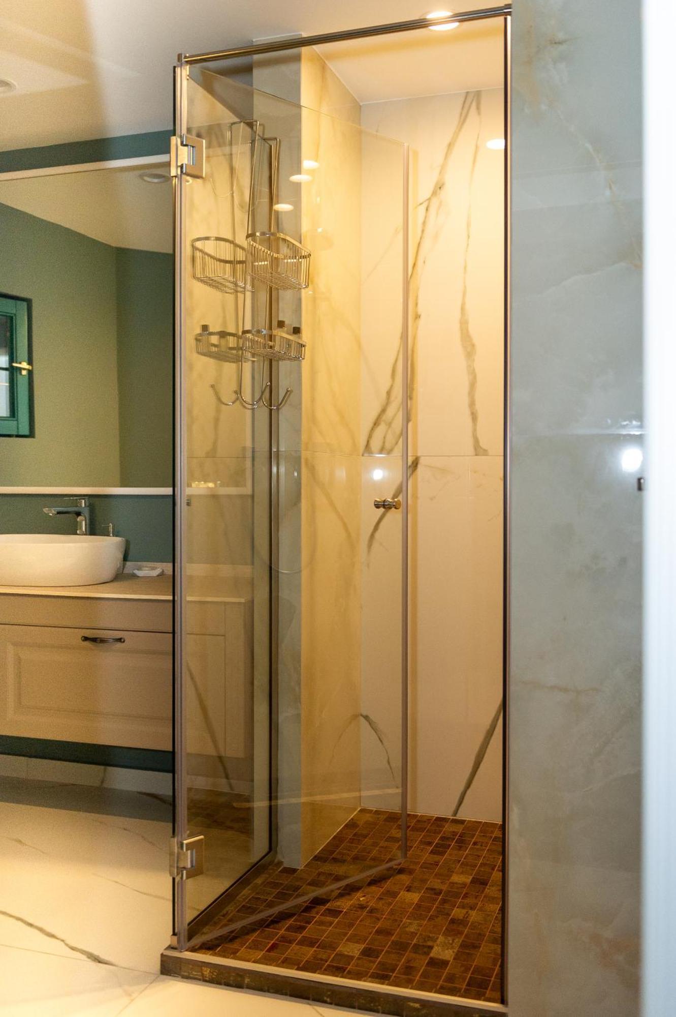 Atlantic Boutique Hotell Târgu-Mureş Eksteriør bilde