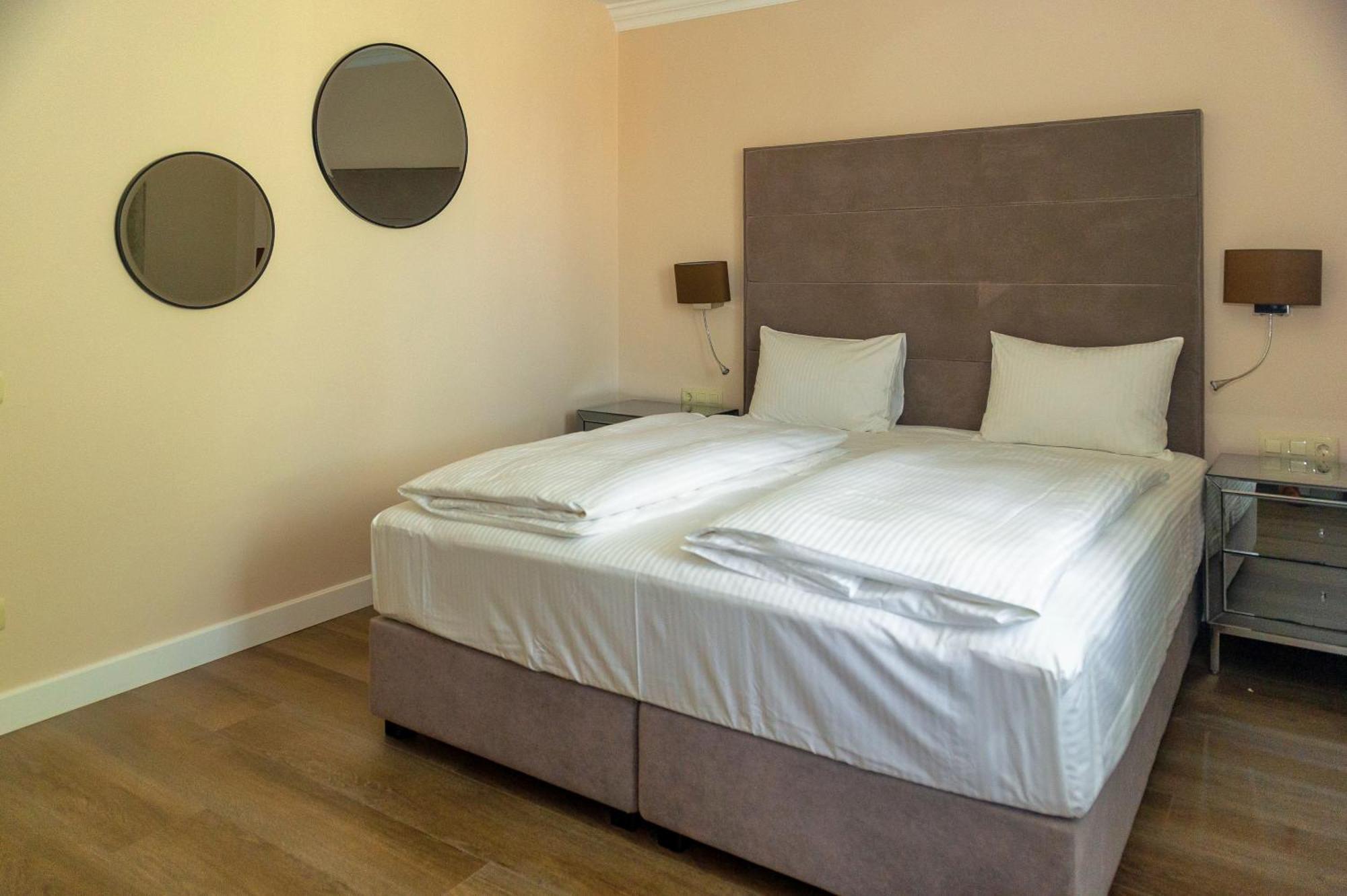 Atlantic Boutique Hotell Târgu-Mureş Eksteriør bilde