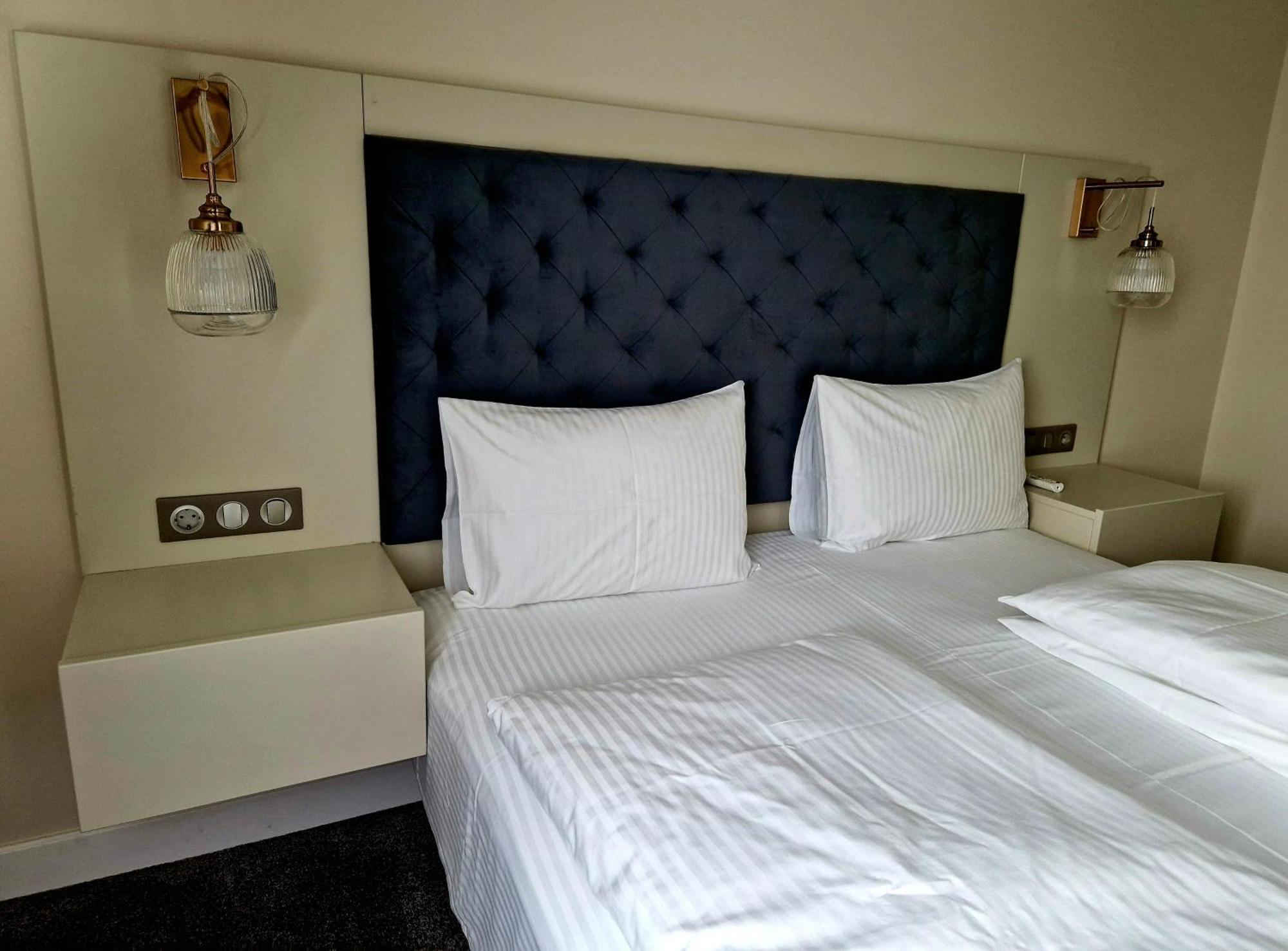 Atlantic Boutique Hotell Târgu-Mureş Eksteriør bilde